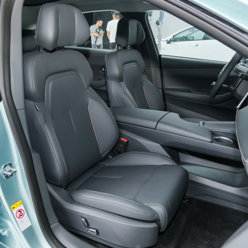 Tire Size R19 Changan Shenglan SL03 REEV Coupe Sedan 4 door 5 seats 1200KM range PHEV with Charging time 6-8 Hours