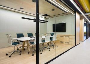 Quality Single Glazed Frameless Glass Walls Aesthetically wholesale