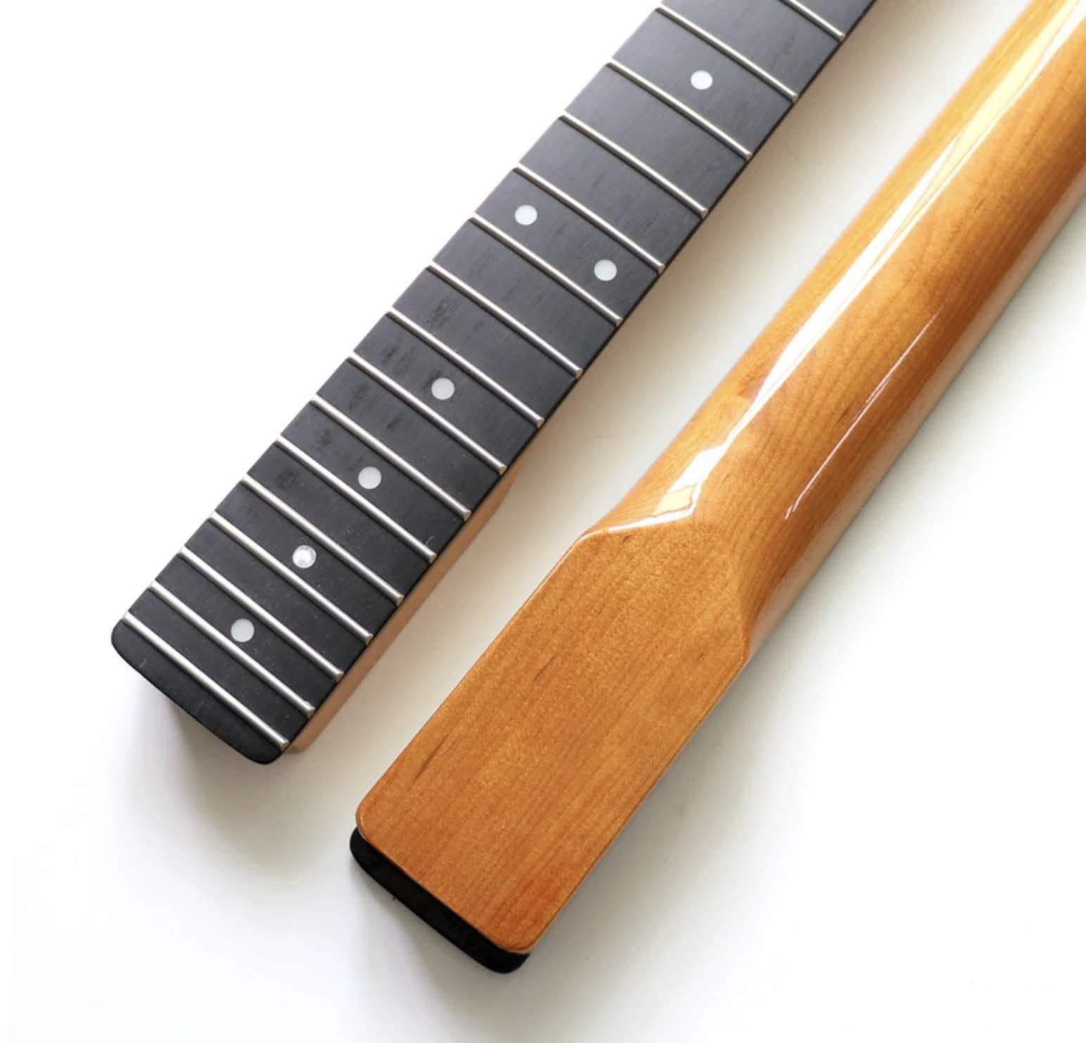 Custom Grand 22 Fret Roasted Maple Electric Guitar Neck for Handmade Tele Guitar Kits Gloss Finished with Bone Nut