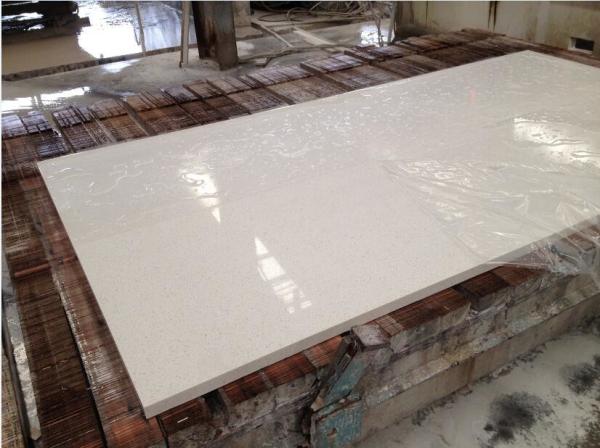 Hotel / Household White Quartz Kitchen Countertops , Custom Edge White Quartz