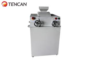 Quality Compact 380V-50Hz Powder Double Roll Crusher Adjusting Output Granularity wholesale