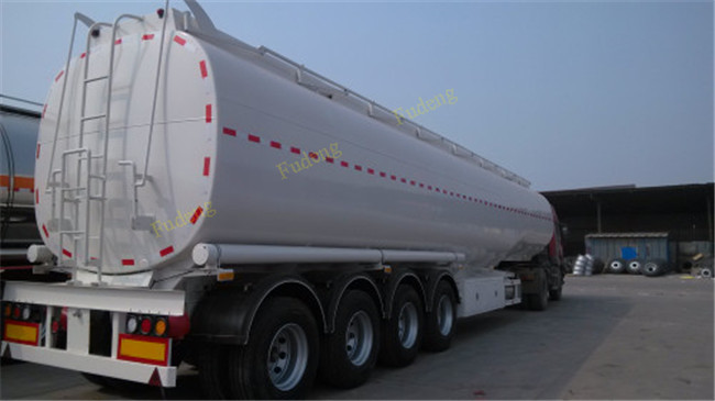 3 Axles 50CBM Fuel Tanker Semi Trailers Customized carbon steel tanker trailers