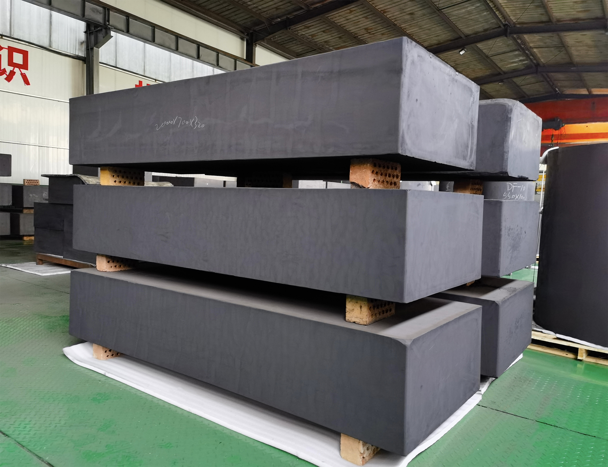 OCE-10 EDM Graphite Isostatic Graphite