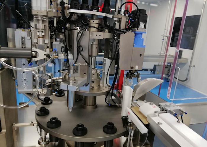 Automatic Filling And Capping Machine For Mascara 50~60 Pcs/Min Intermittent Mode