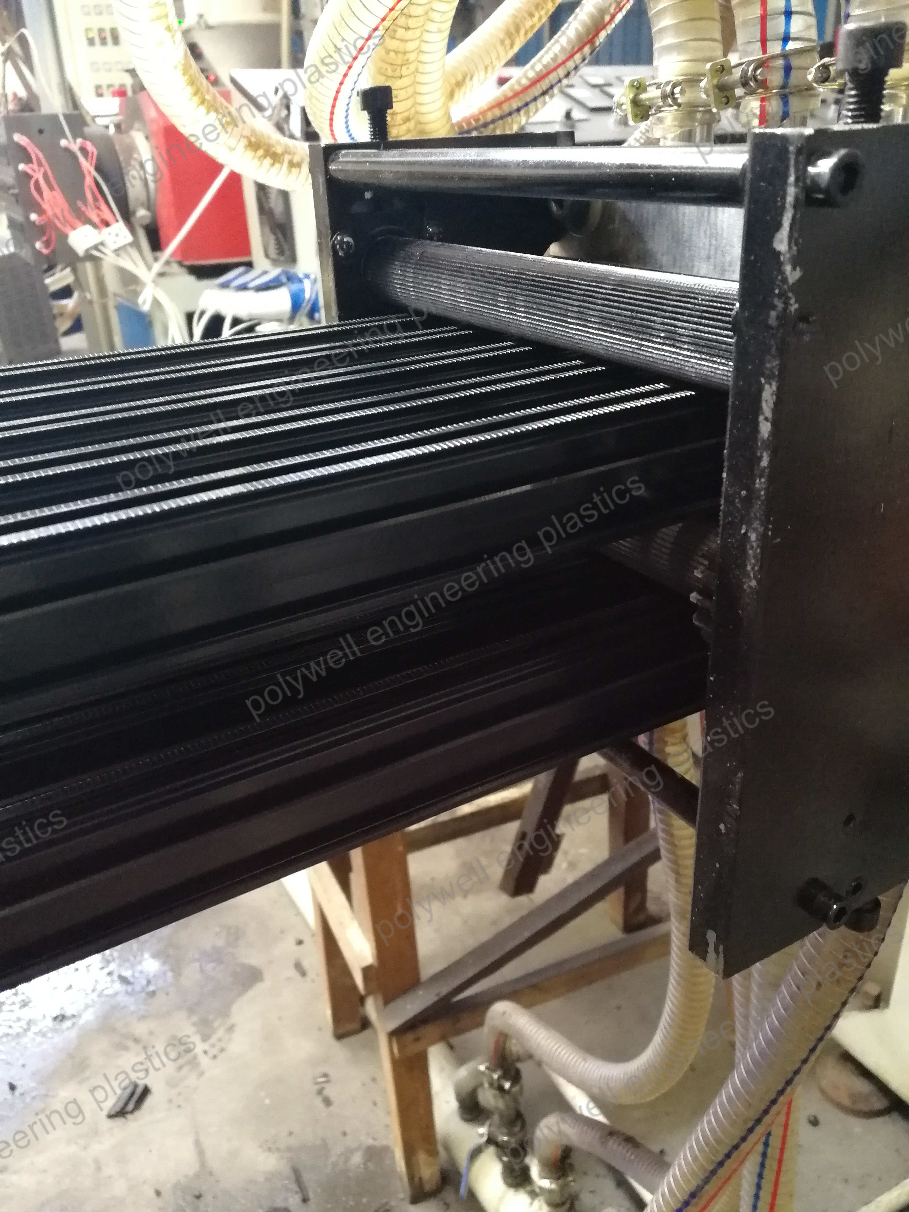 I Type, C Type, T Type, CT Type, CG Type Customized Black Polyamide Strips Thermal Bridging Insulation Strip