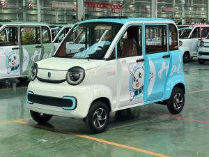 Quality 1500WD Four-Door Four-Seater Electric Vehicle wholesale