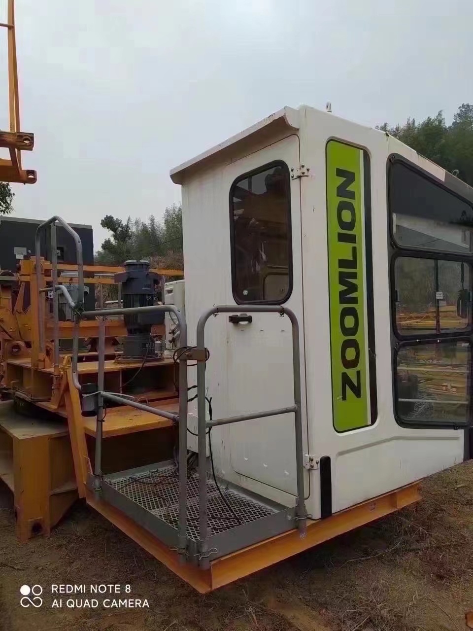 Sale of Second-Hand Large Equipment 21 Years Zhonglian Tower Crane