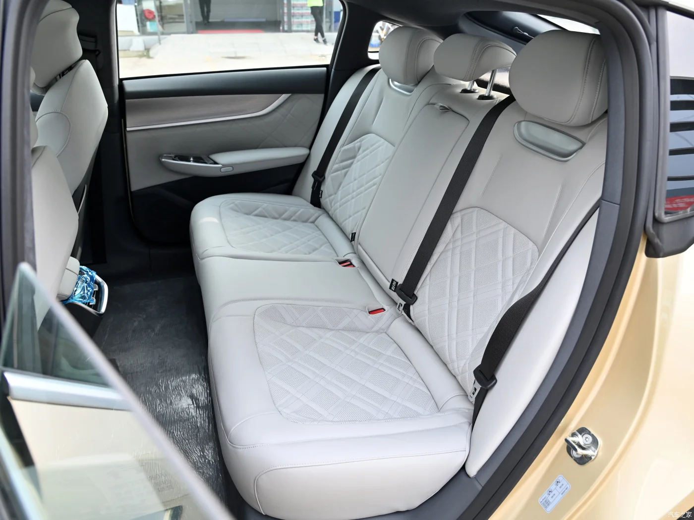 2023 Changan Qiyuan Origin A07 PHEV 200km Air Pro Max ER EV Hybrid with Ternary Lithium Battery and 515km Range in Model