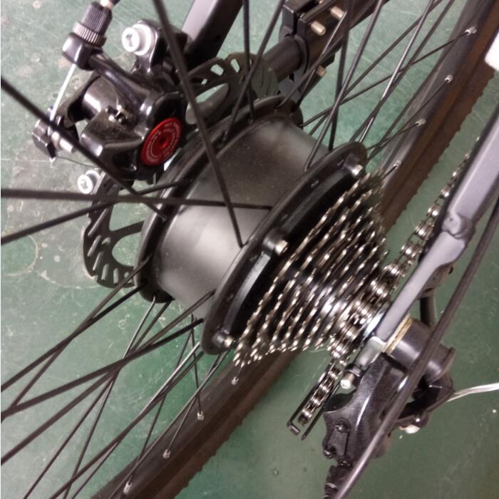 Lithium Battery 26 Inch Electric Mountain Bike SMLRO C6 With Cutoff Brake