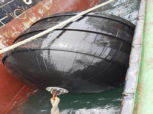 Vulcanization Inflatable Rubber Fender Integral Molding Yokohama Fender