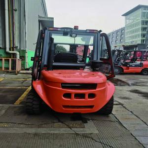 Quality 600mm Load Center Pneumatic Tire 3T Diesel Forklift Truck wholesale