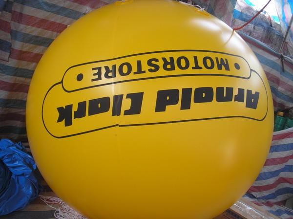 2m 0.18mm Pvc Yellow Brand Inflatable Helium Balloon For Advertising