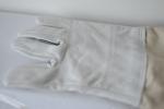 White Color Sheepskin Economical Sting Proof Gloves For Beekeeping Using