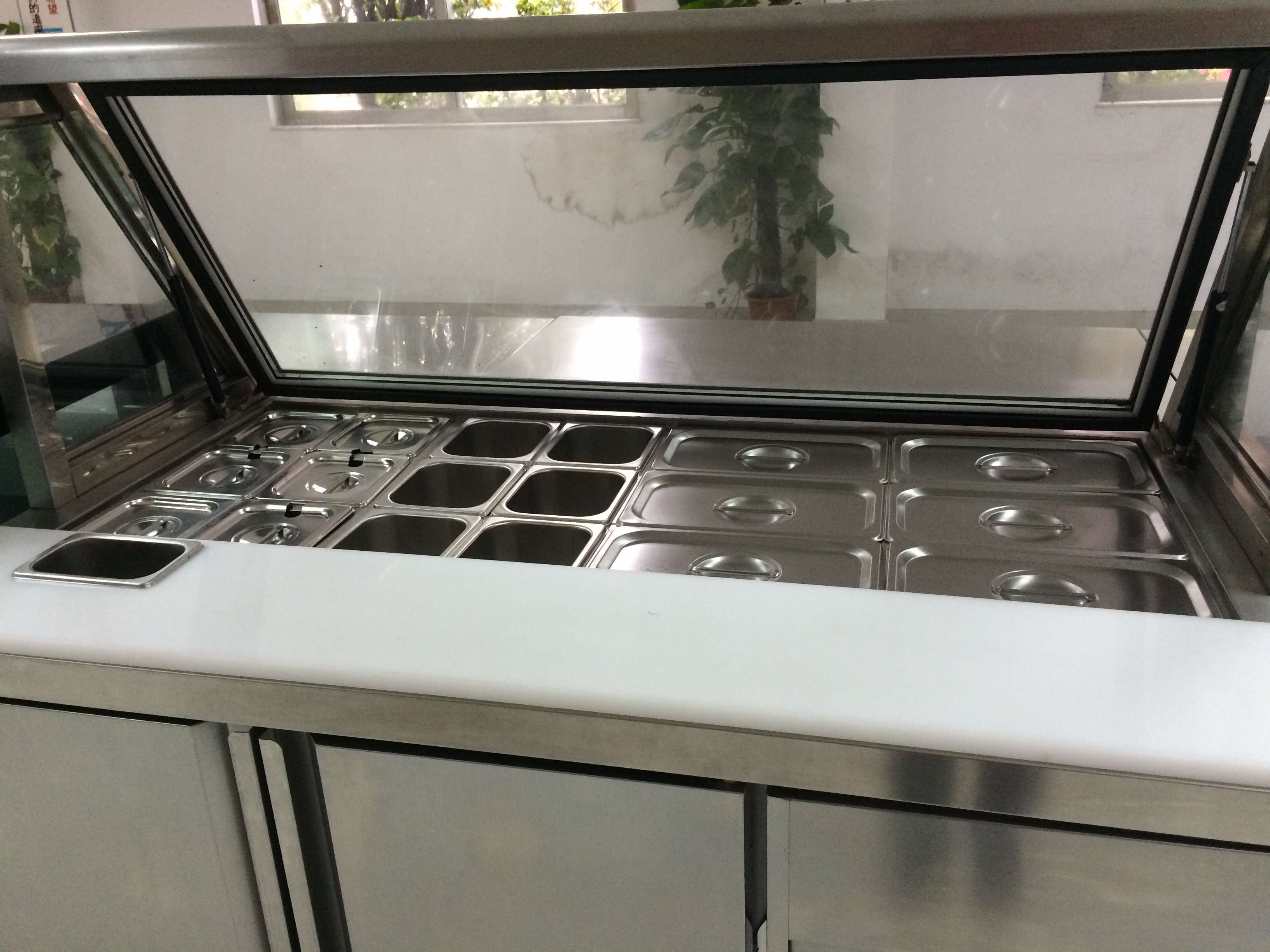 Anticorrosive SS304 Two Door Prep Fridge , 220V Stainless Steel Pizza Prep Table