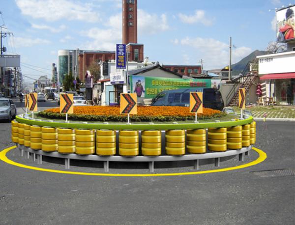 Crash Barrier Highway Corrugated Plate Eva Roller Anti-Collision Guardrails