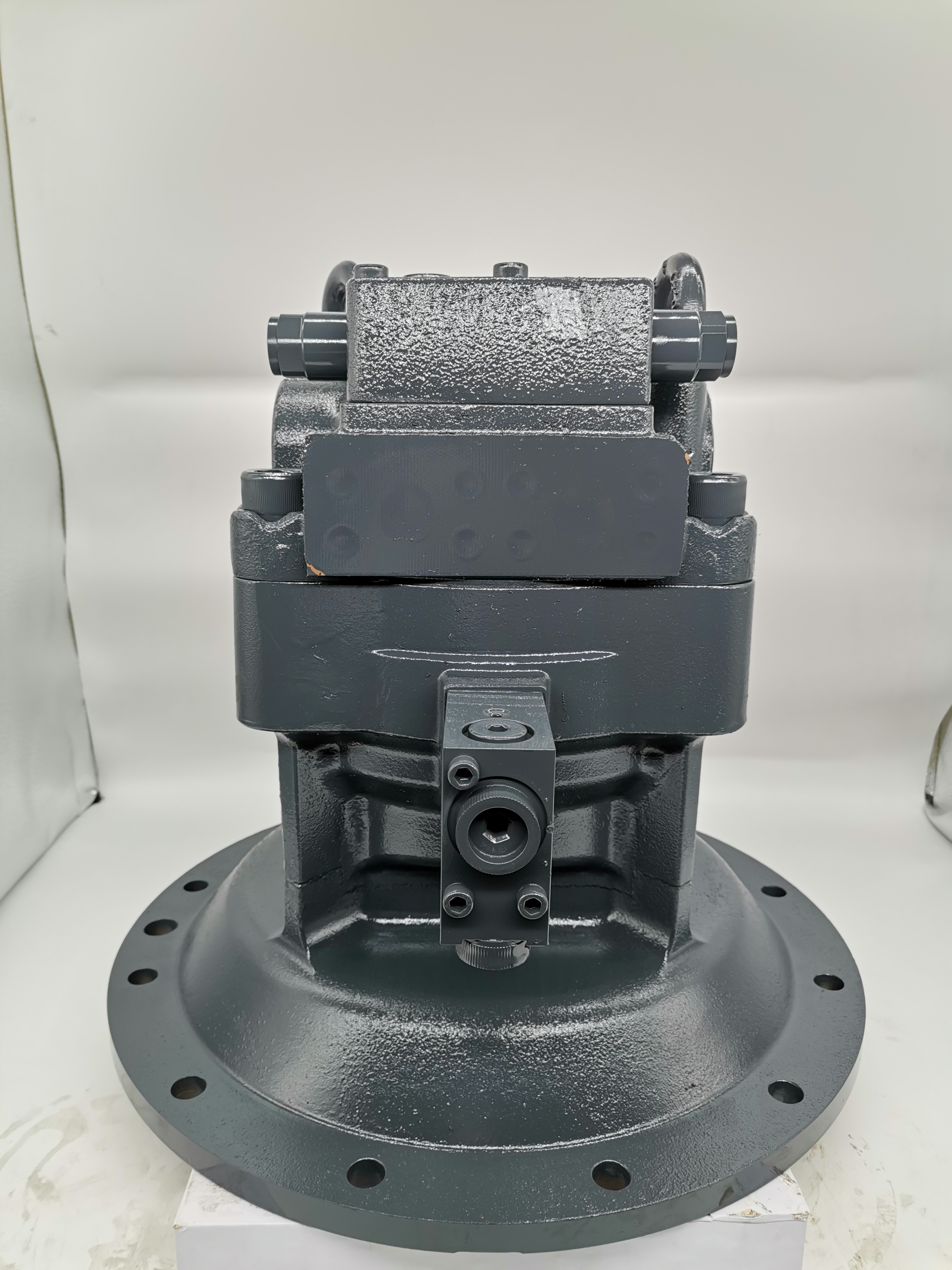 Excavator M5x130/180 Swing Motor 4616985 4419718 Swing Motor For Hitachi