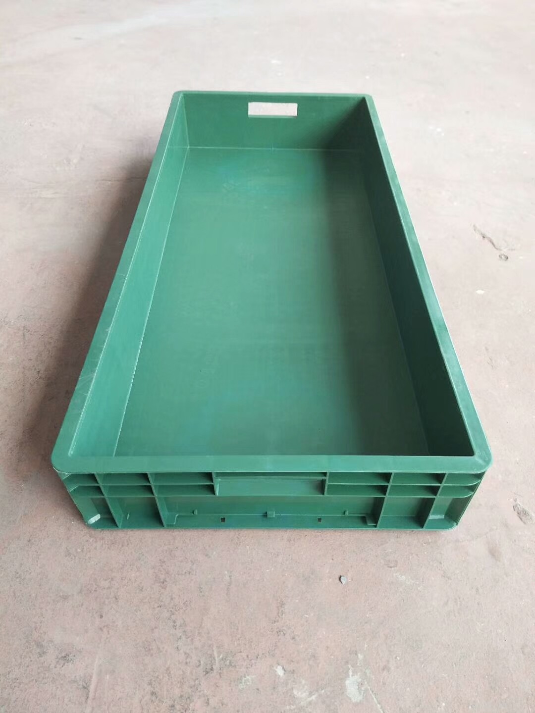 Euro Virgin Polyethylene Stacking Boxes 900*400*120 mm Reinforcing Inside For Stable Loading Divider Storage