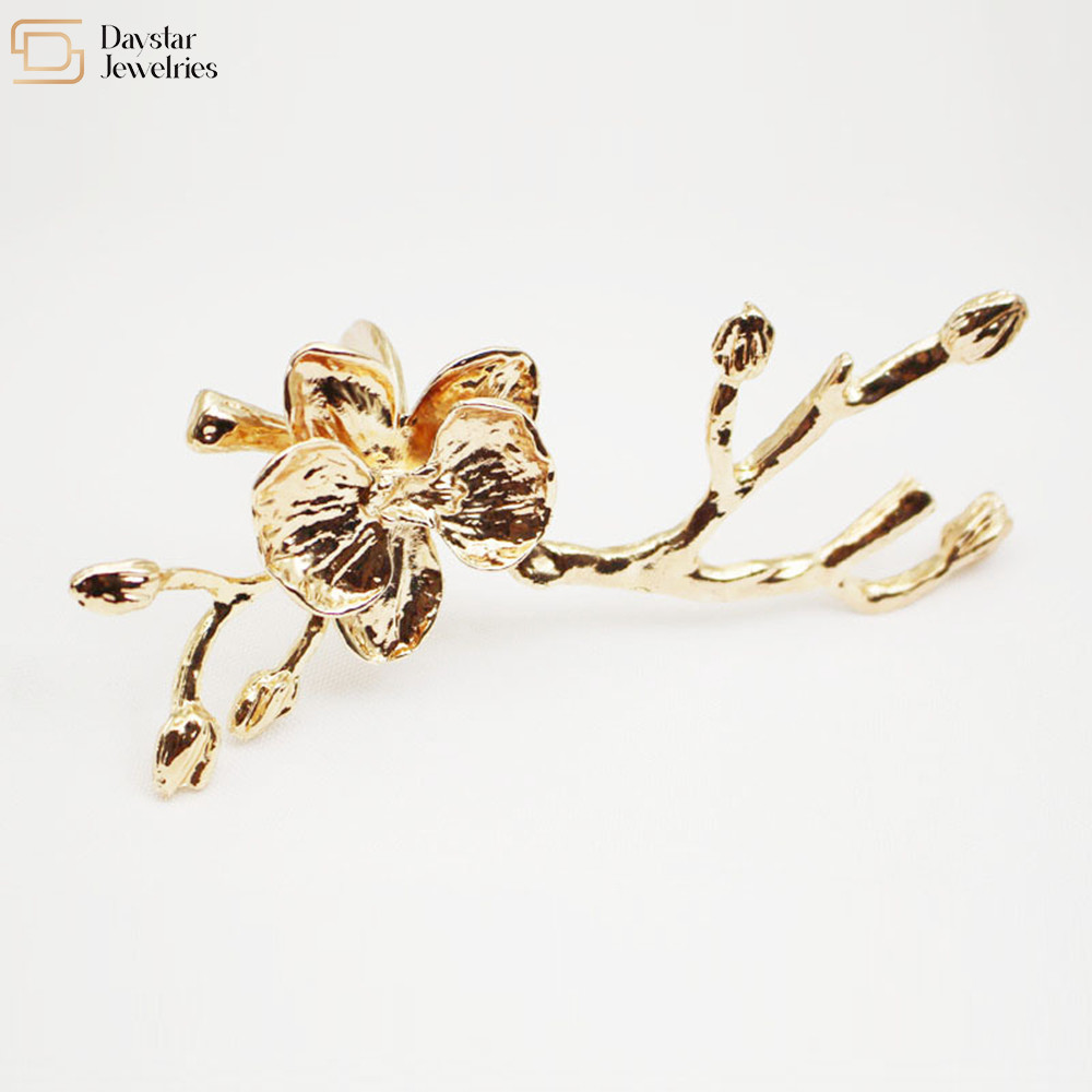 Metal Plum Blossom Flower Napkin Rings For Dining Table Decor