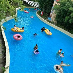 Quality Adults Lazy River Adventure Park Water Playground Equipment Blue Green wholesale