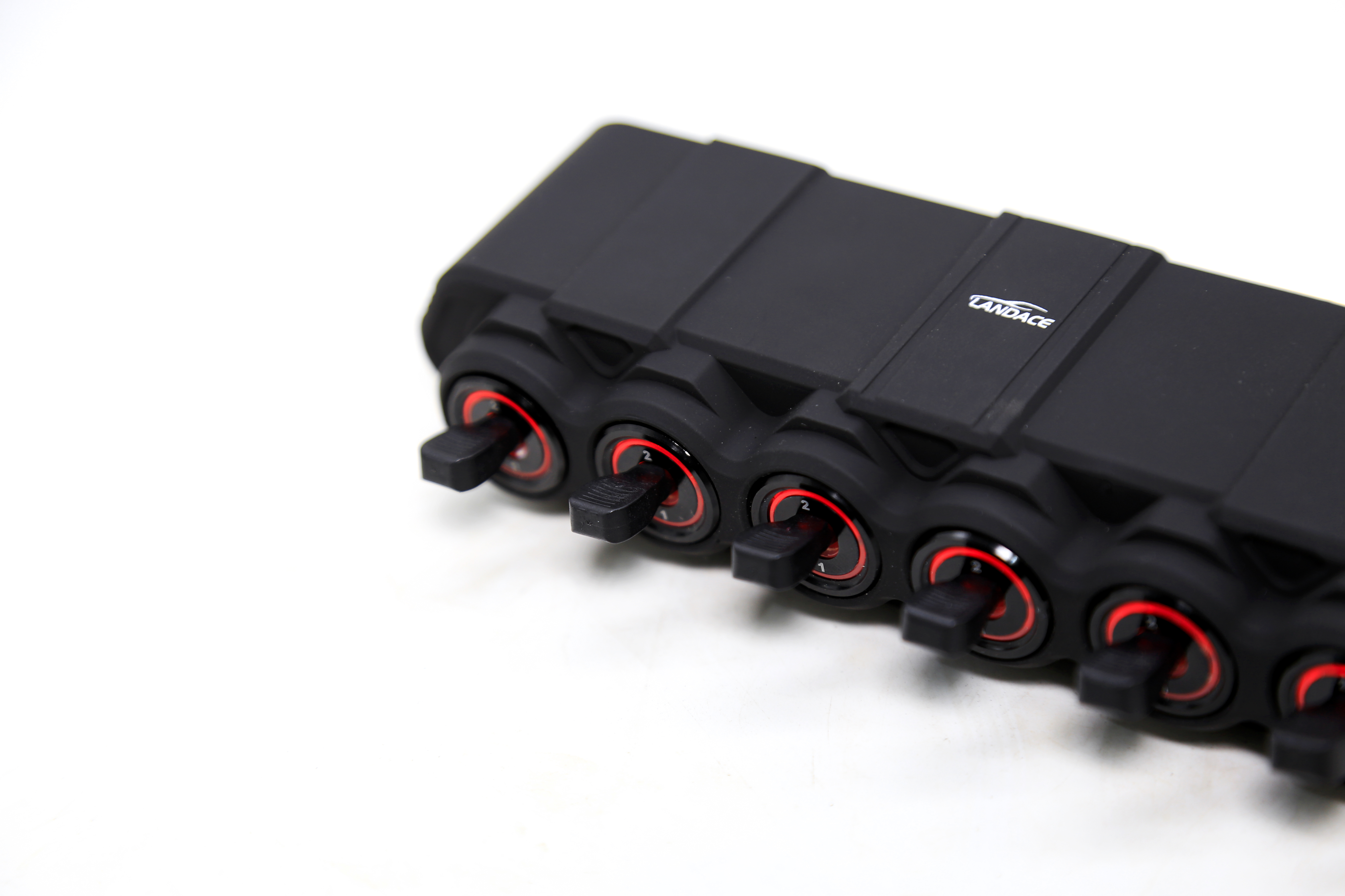2023 Aluminum Alloy Wireless LED Light Controller 6-gang Switch Panel With Relay Car Used OEM Accepted