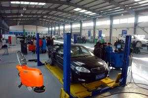 Quality Battery Power Hardwood Floor Cleaner Machine For Machine Shop With 800MM Cleaning Width wholesale