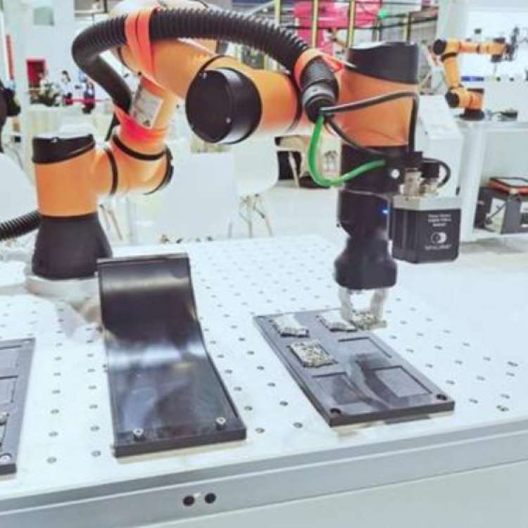 Collaborative Robot Of AUBO i16 Cobot With 6 Axis Robotic Arm For Tea Making As Service Robot