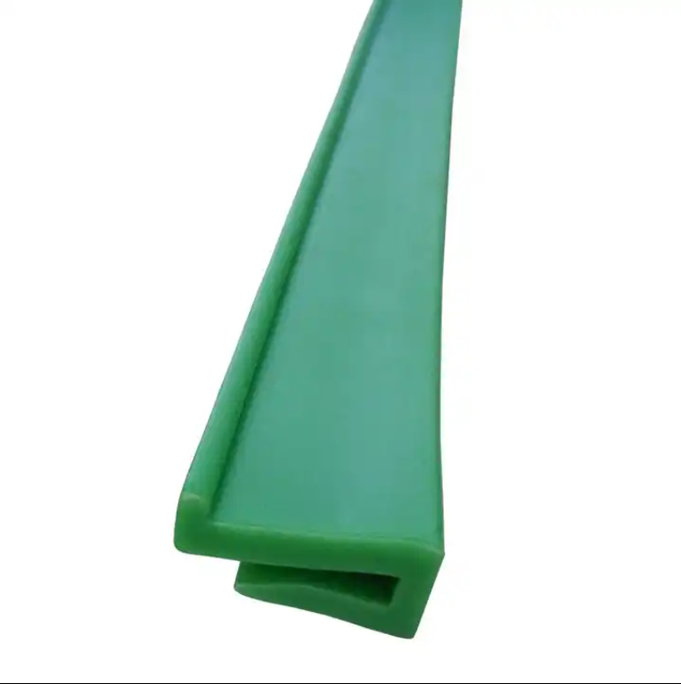 Custom UHMWPE Plastic Profile Wear Strips for Flat Plastic Strip Cutting and Moulding