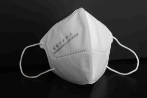 Quality White KN95 Face Mask Non Irritating Dust Prevention Good Air Permeability wholesale