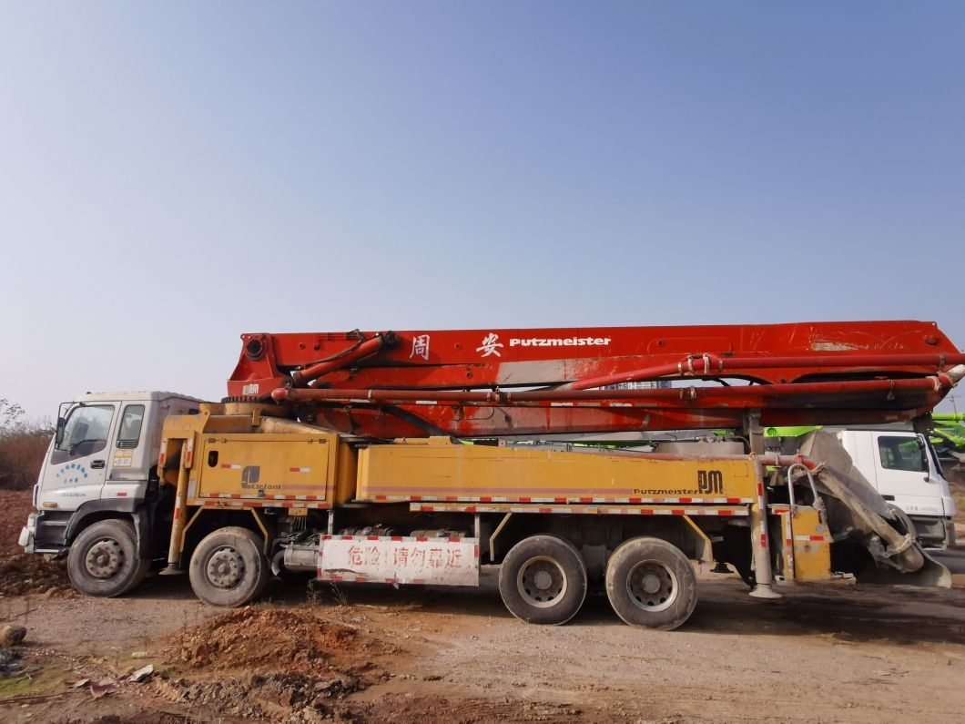 2010 Putzmeister 42m Concrete Pump Concrete Mixer Batching Plant Sell Without Truck at Low Price