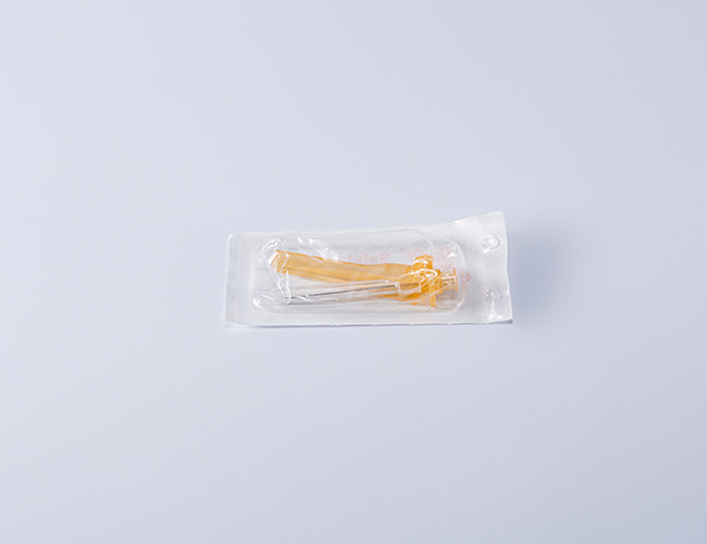Non Pyrogenic Disposable Luer Lock Safety Syringe For Vaccination CE ISO