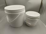 Series 5 Plastic Round Buckets white,tangerine 4L