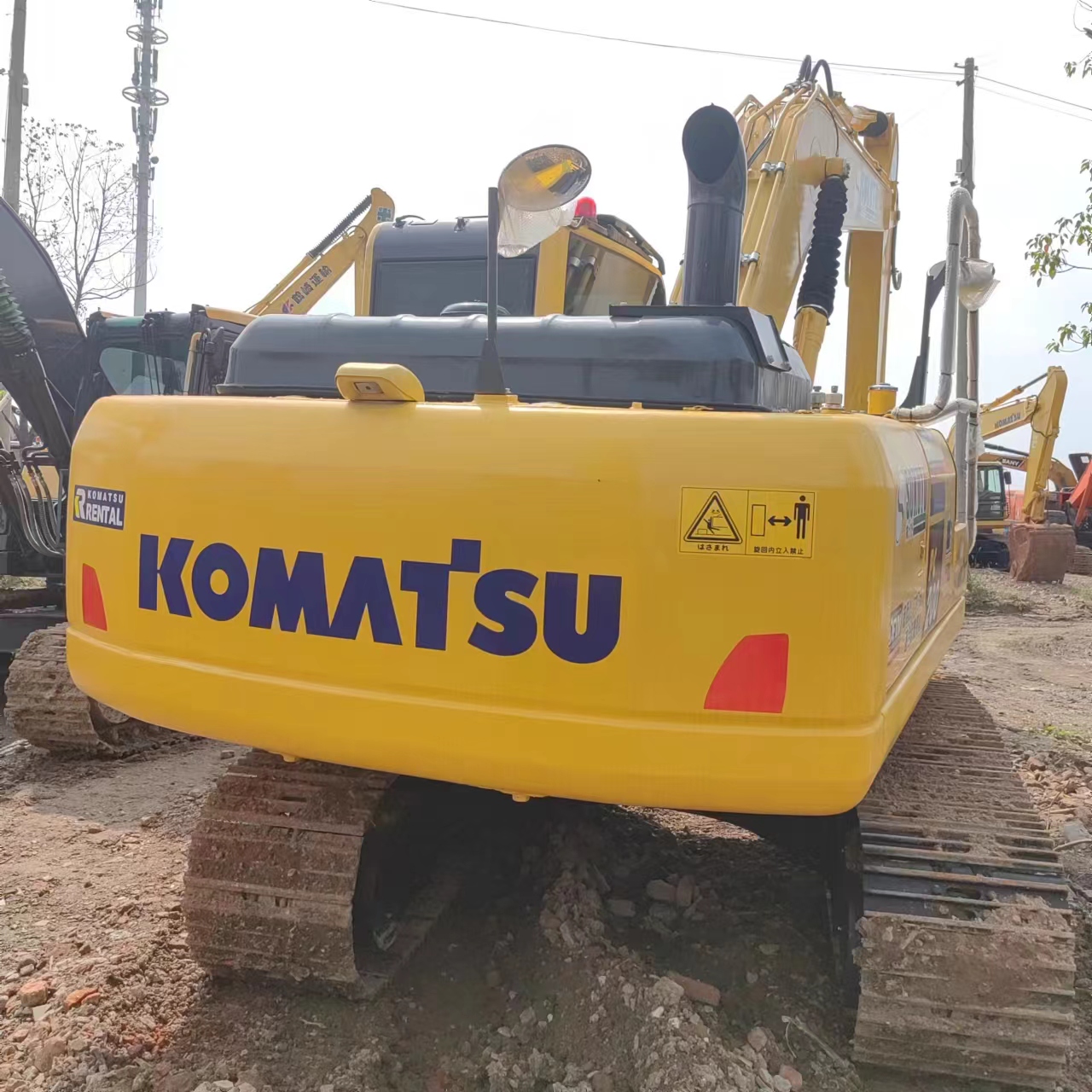 110KW Komatsu PC200 PC210 PC220 Japan Used Excavator with Original Color