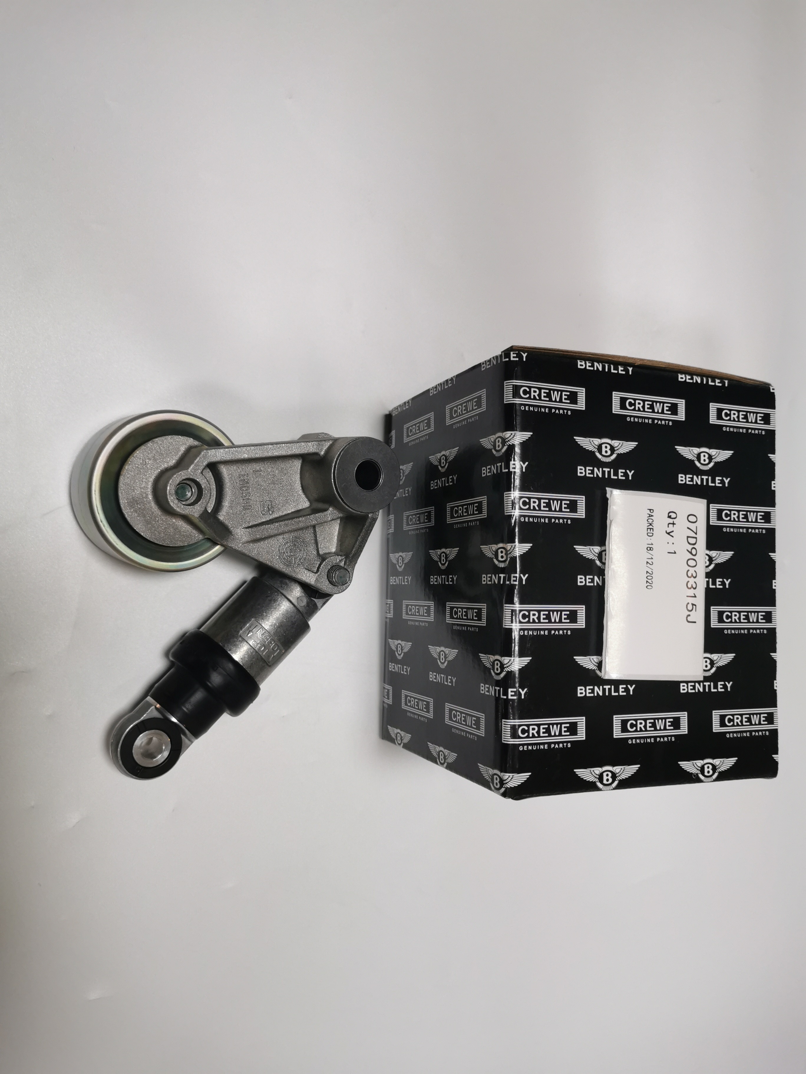 07D109244A 07D145277E Auto Belt Tensioner Pulley 07D903315J 07D145299E For PHAETON