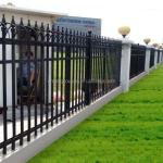 Powder Coated Steel Villa Fencing with Horizontal Design and Stainless Steel