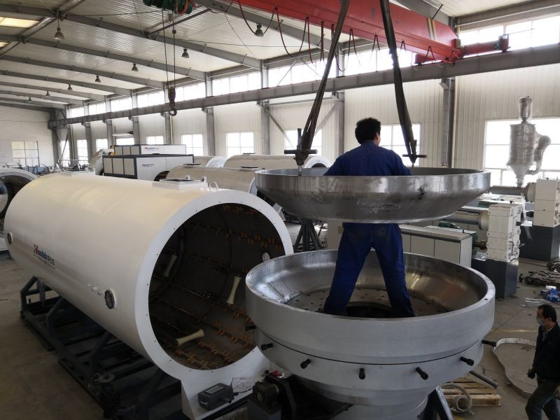 Polyurethane Foam Pre Insulated Steel Pipe Plastic Casing Case Shell Pipe Production Line