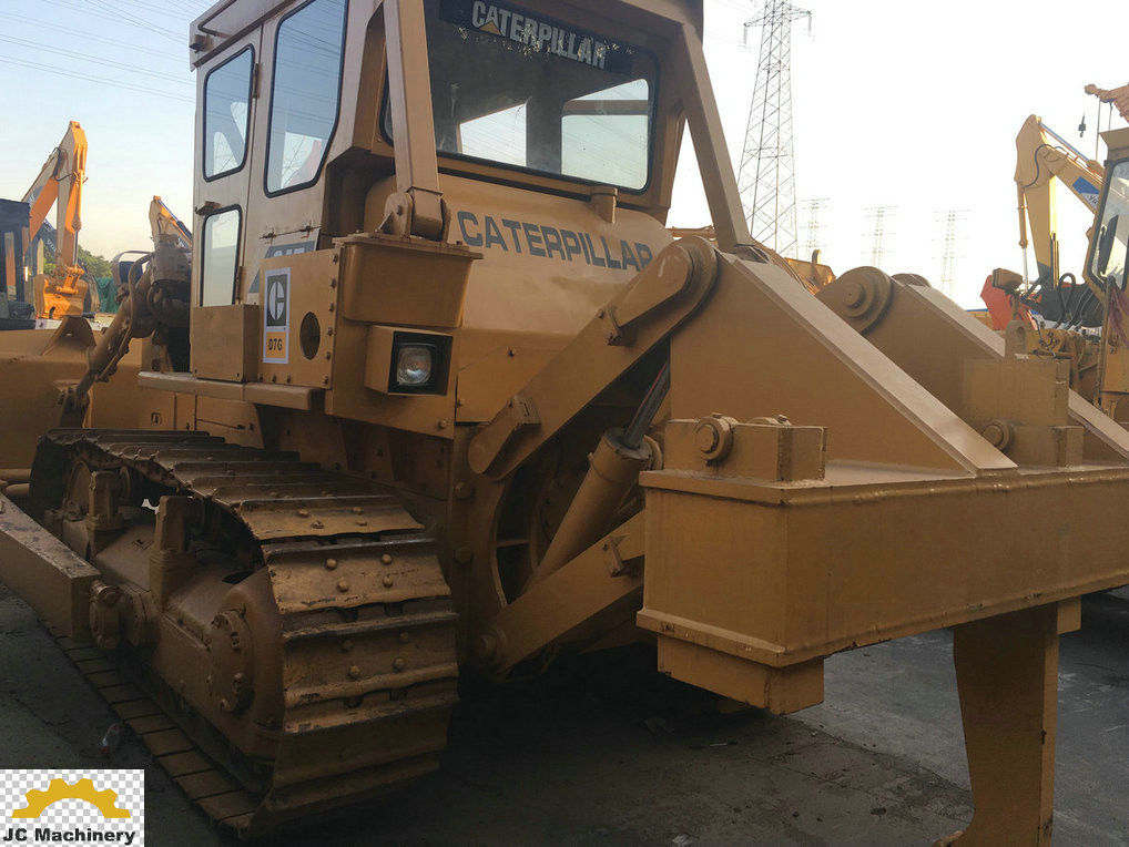 Single Shank Ripper Used Cat Bulldozer D7G 2000 Rpm Power Measured