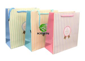 Quality 4 Colors Coated Paper Handle Shopping Bags With Handles Spot UV OEM Service wholesale