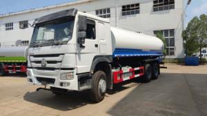 Quality HOWO 6X4 Water Tank Lorry , Water Container Truck 25 Cubic 25 Tons Capacity wholesale