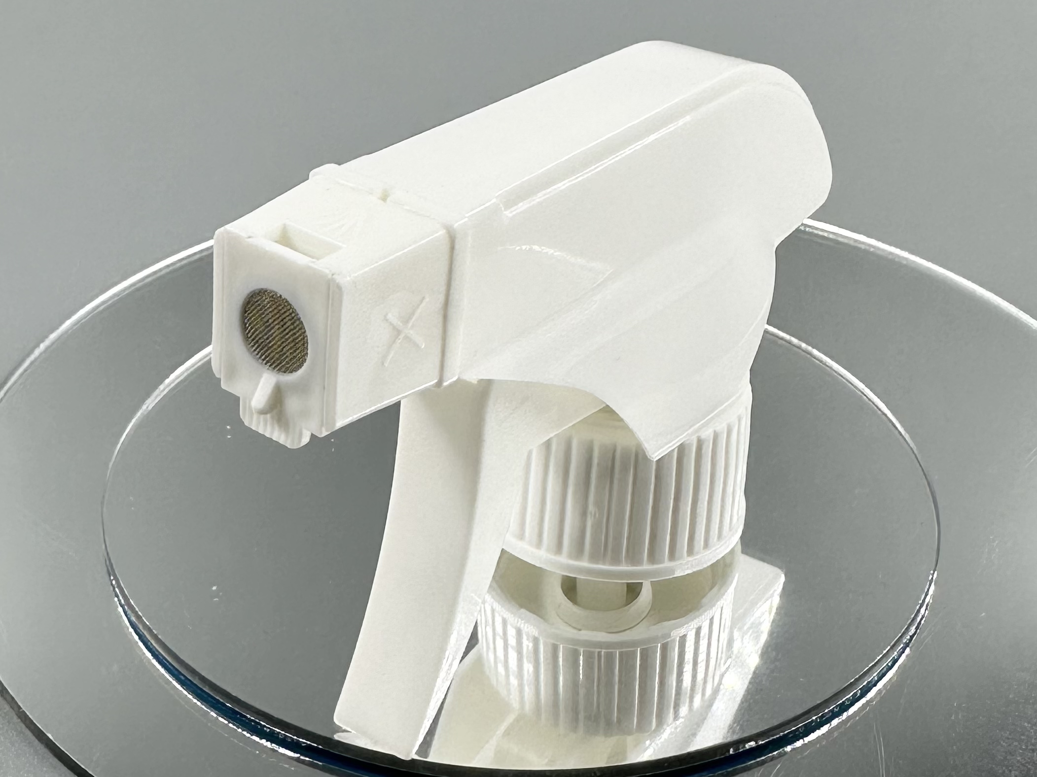 Non Spill Plastic Colorful Trigger Sprayer Variety Shapes for Home Cleaning Efficiency