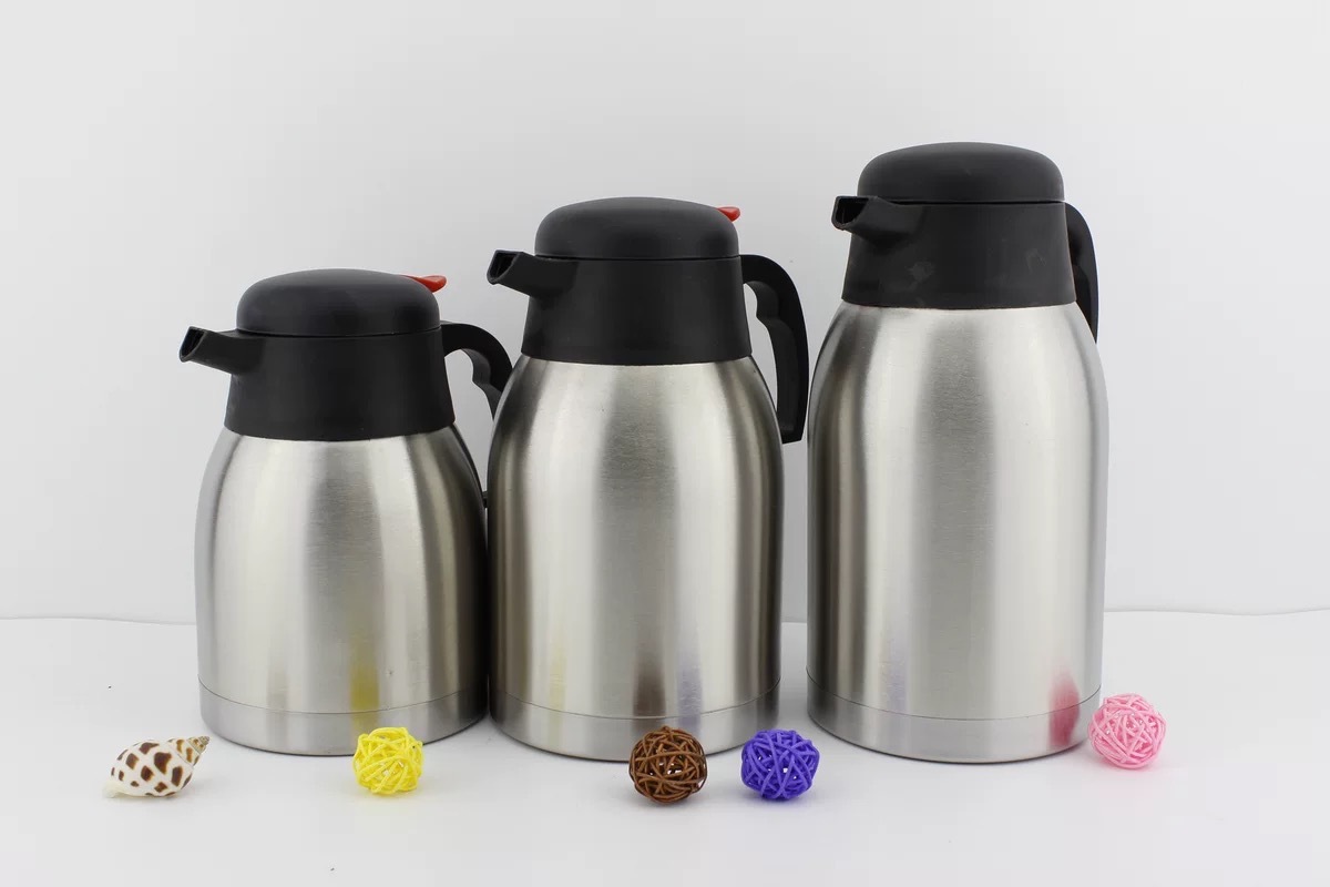 Stainless Vacuum Water Bottle Compact Whistling Tea Coffee Kettle with Classic Design