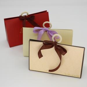 Quality Exquisite wedding gift packaging ribbon box Valentine's Day candy gift box with handle wholesale