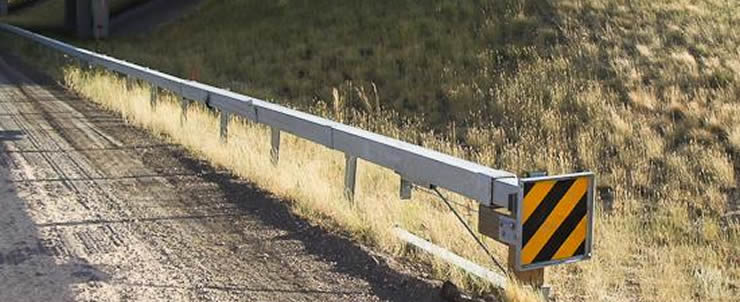 Galvanized Powder Coated Straight Barrier SKT Terminal End Wings Straight Barrier
