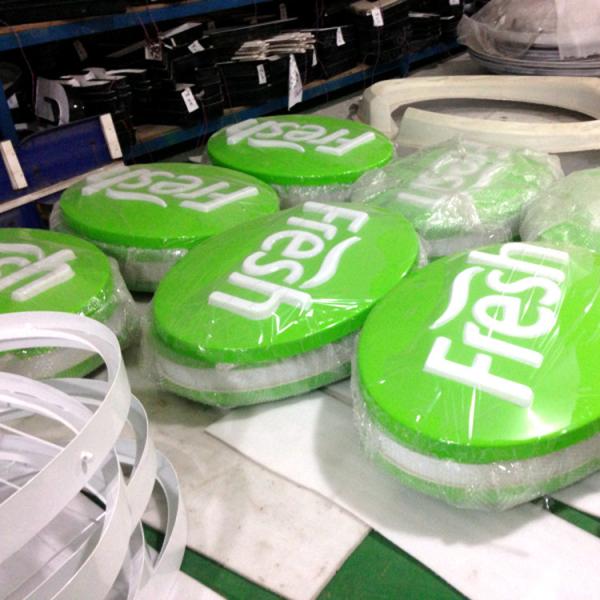 Popular hanging the oval double sided epoxy resin vacuum foaming blister