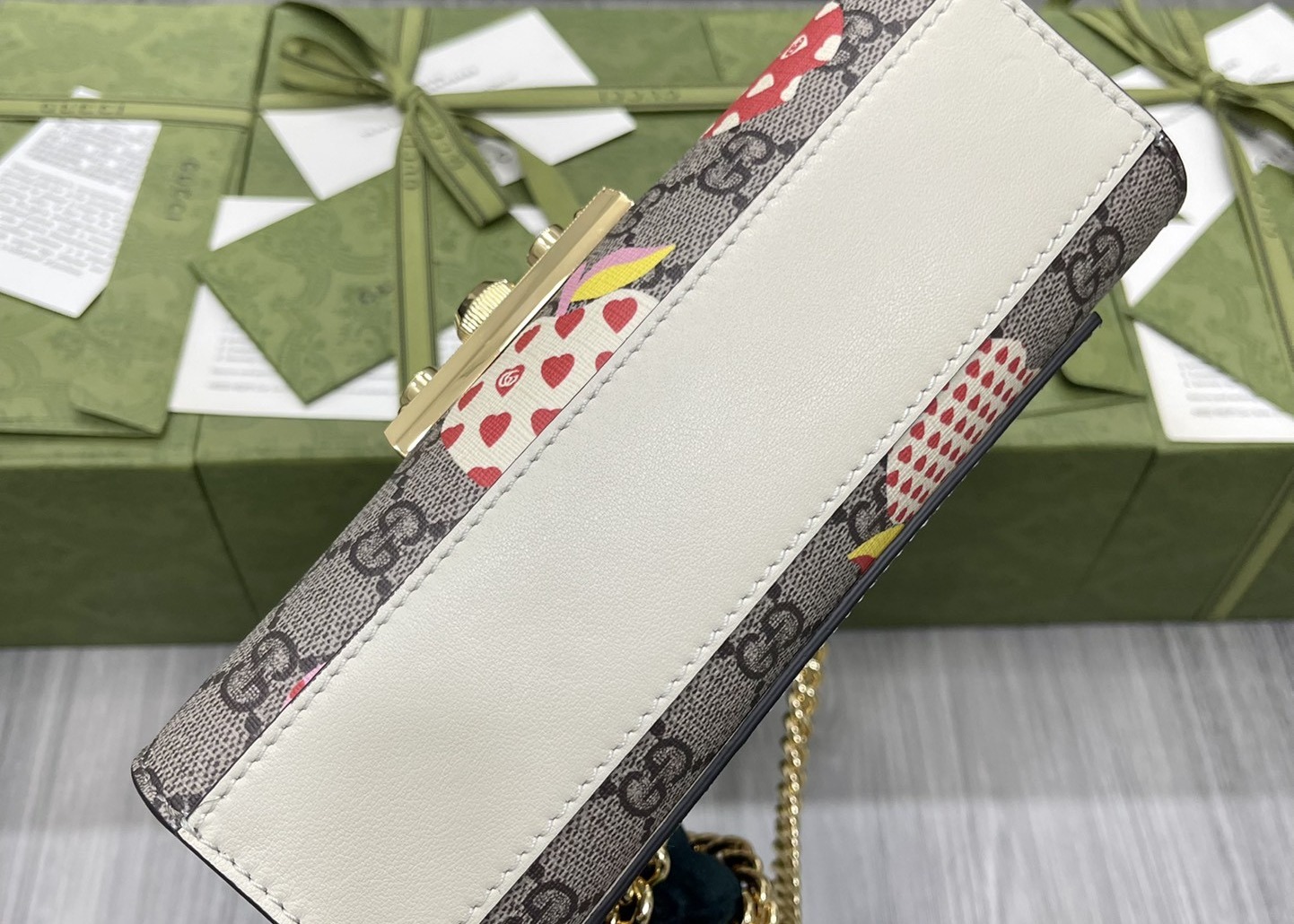 Retro Art Padlock Chain Handbag Monogram Leather Many Stars Love 13cm Width