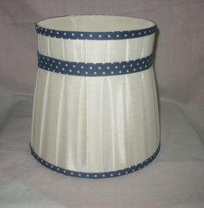 Quality Custom Silk Box Pleat Lamp Shades With Ribbon And Flowers wholesale