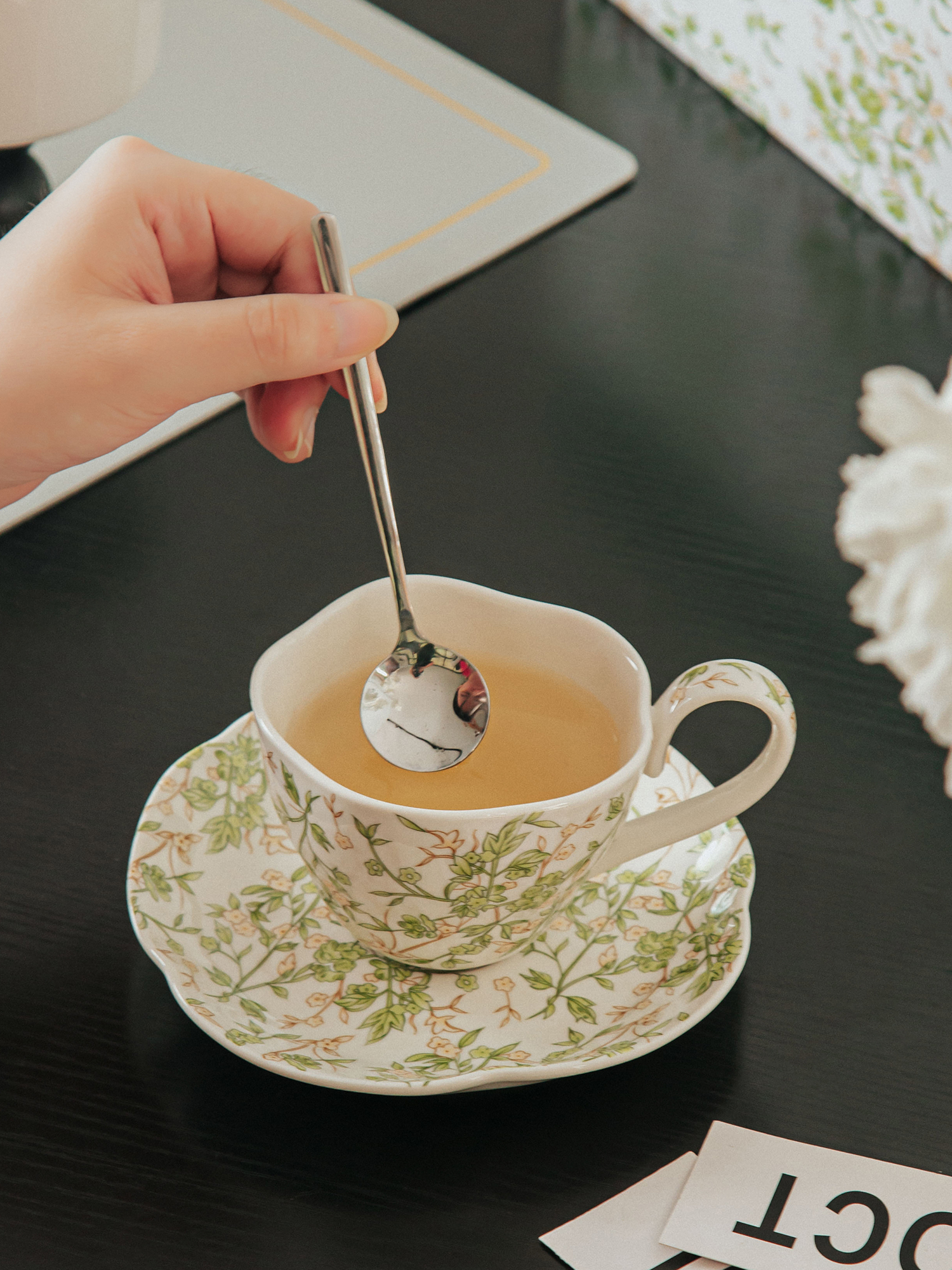 Elegant Porcelain Espresso Cup And Saucer Set Ceramic Mug And Saucer Sustainable 150ml 750ml