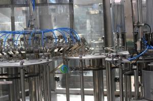 China 0.5L Water Bottle Filling Machine PLC Controled / Liquid Filling Line on sale