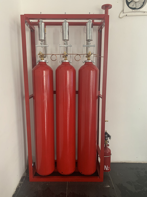CO2 Fire Suppression System For Oxygen - Deficient Environment