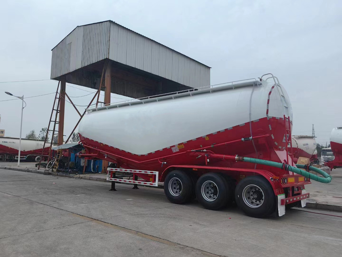 Cement Pneumatic Trailer Bulk Cement Trailer For Sale