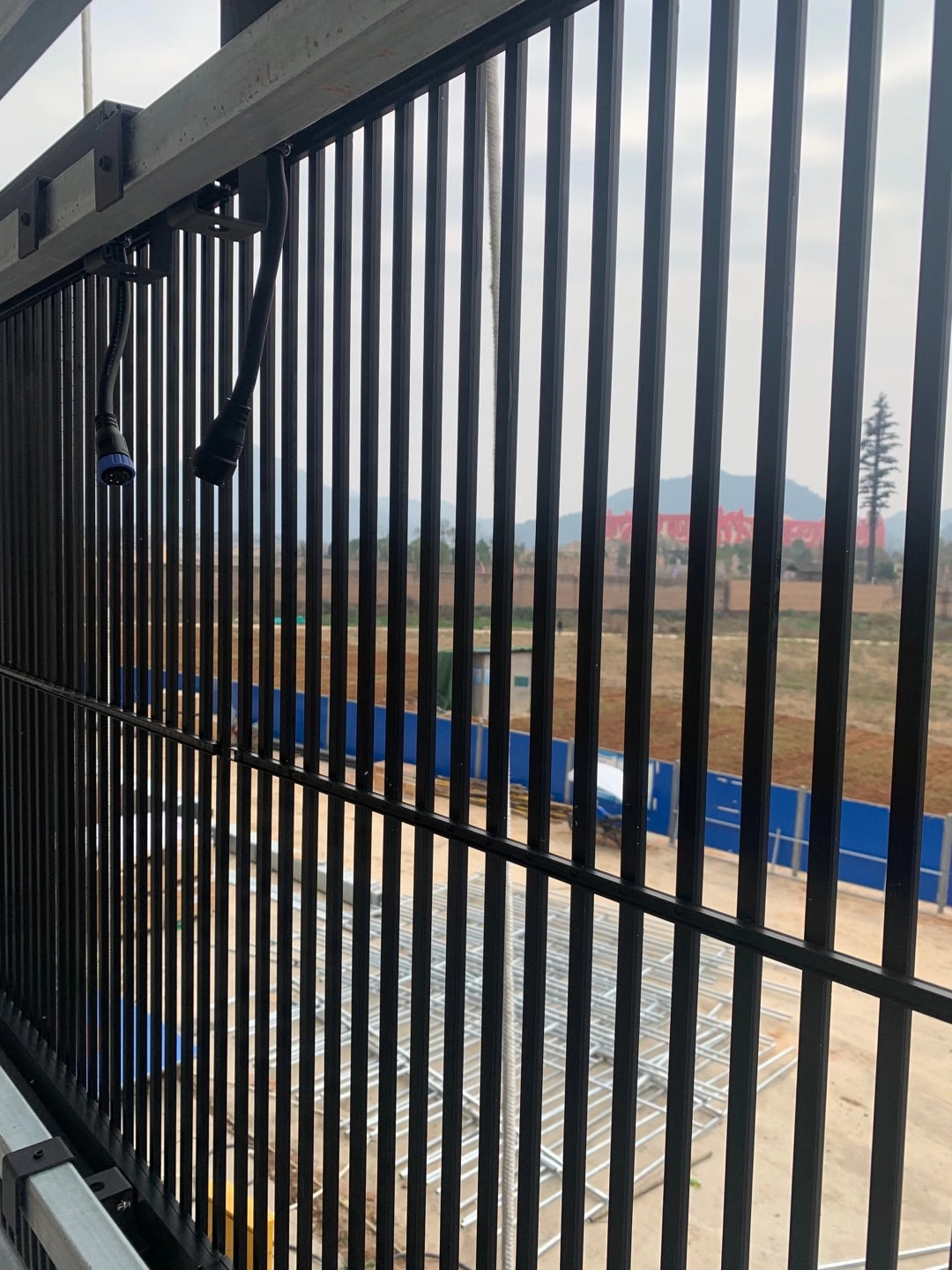 P10 P15 P25 P31 P50 Outdoor Transparent Led Screen Display Panel